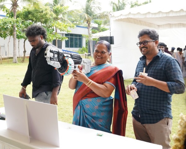 Balloon shooting Game On Chennai
